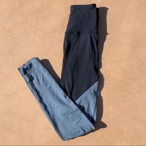 Beyond Yoga Dark and Light Blue Leggings